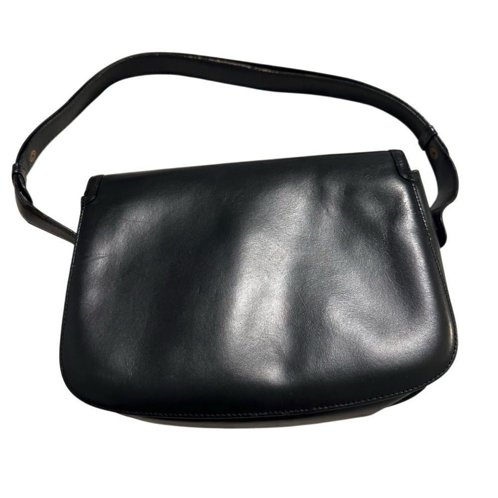 Gucci Black Leather Shoulder Bag with Gold Hardware - Picture 3 of 13